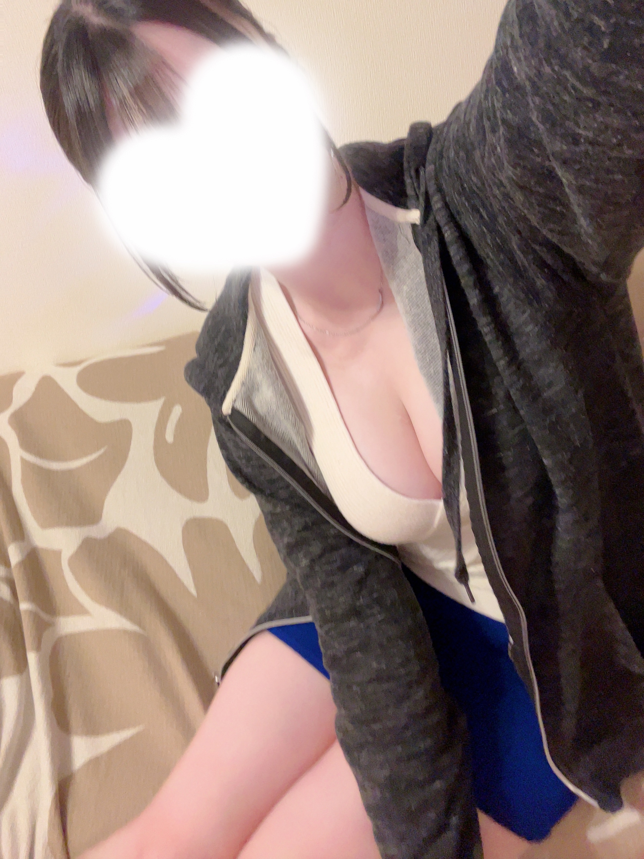 出勤してます🐩